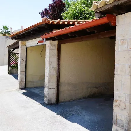 Diamond Villa Kryopigi