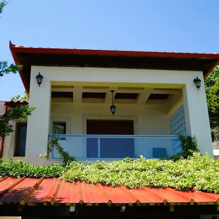 Diamond Villa Kryopigi